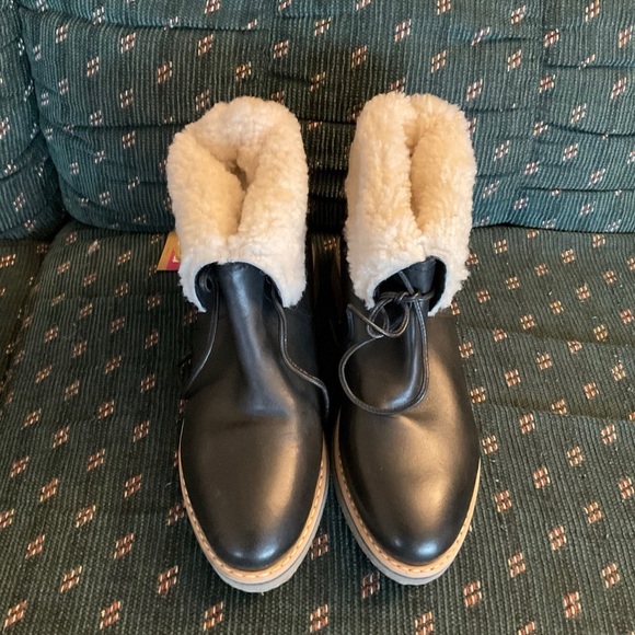 Joules Heybrook Booties Ankle Boots Black Leather Shearling Fold Cuff US 6 NWT - Picture 2 of 7